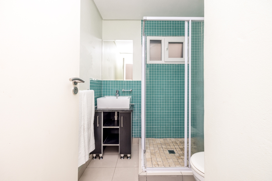 To Let 2 Bedroom Property for Rent in Cape Town City Centre Western Cape